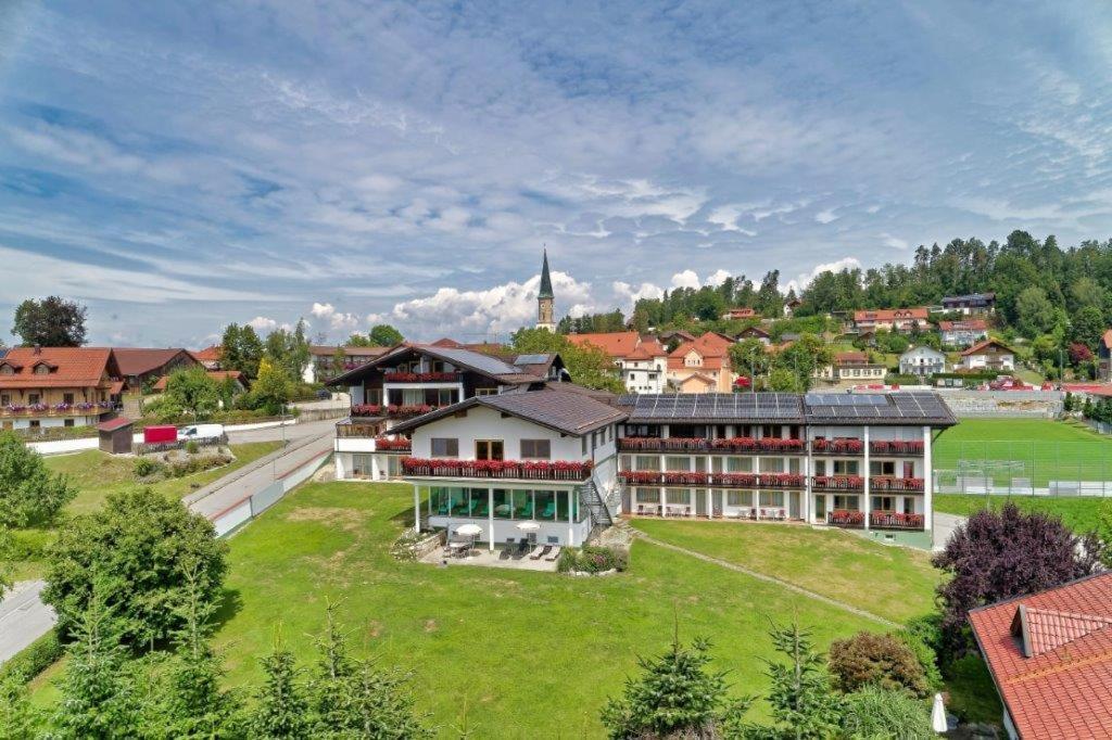 Hotel Beinbauer Büchlberg Esterno foto