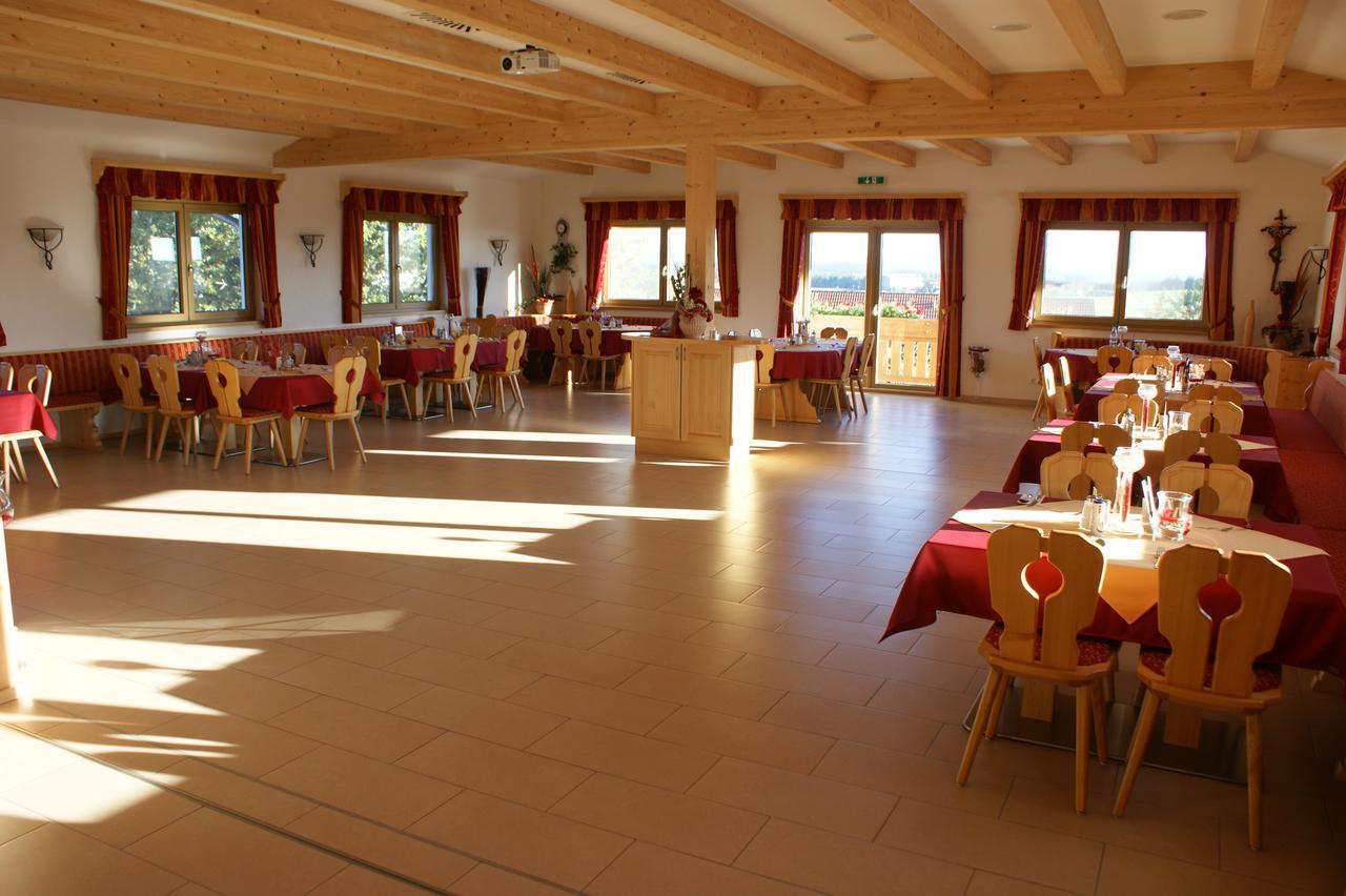 Hotel Beinbauer Büchlberg Esterno foto